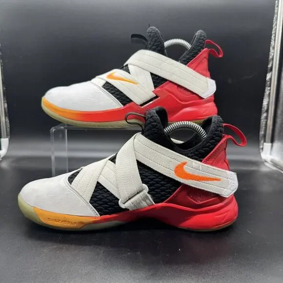 Nike LeBron Soldier 12 White Orange Red Size 6.5Y GUC Basketball AA1352-181 - Picture 2 of 7